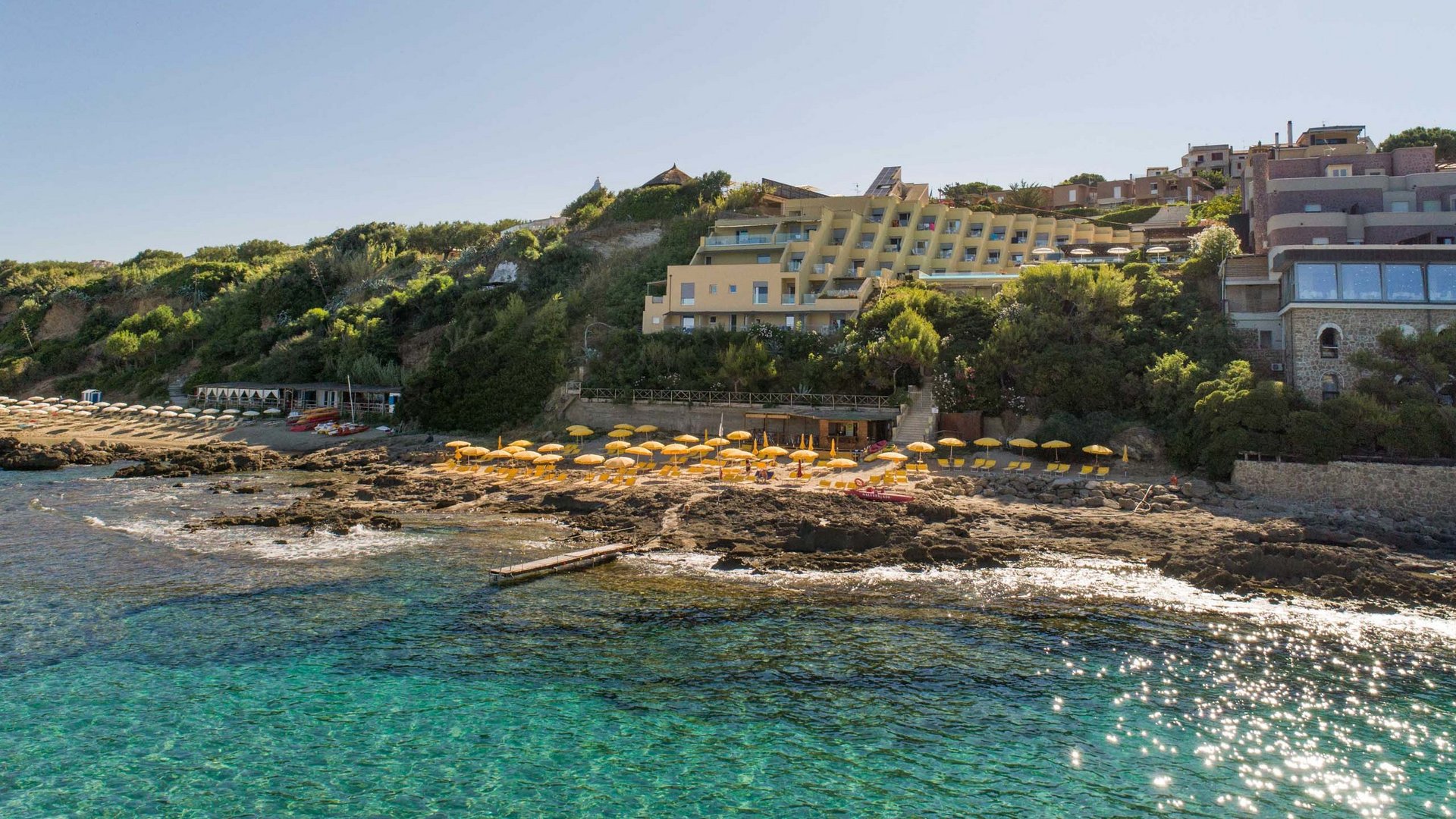 Hotel with private beach in the Cilento region