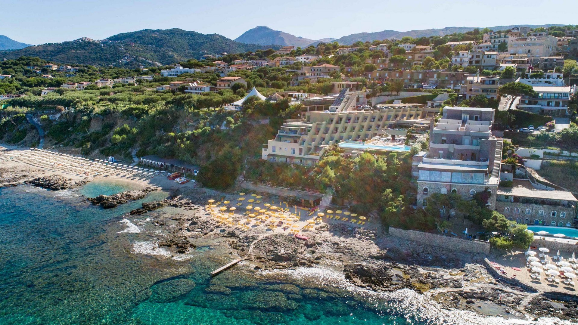 Hotels by the sea in the Cilento region Hotels by the sea in the Cilento region